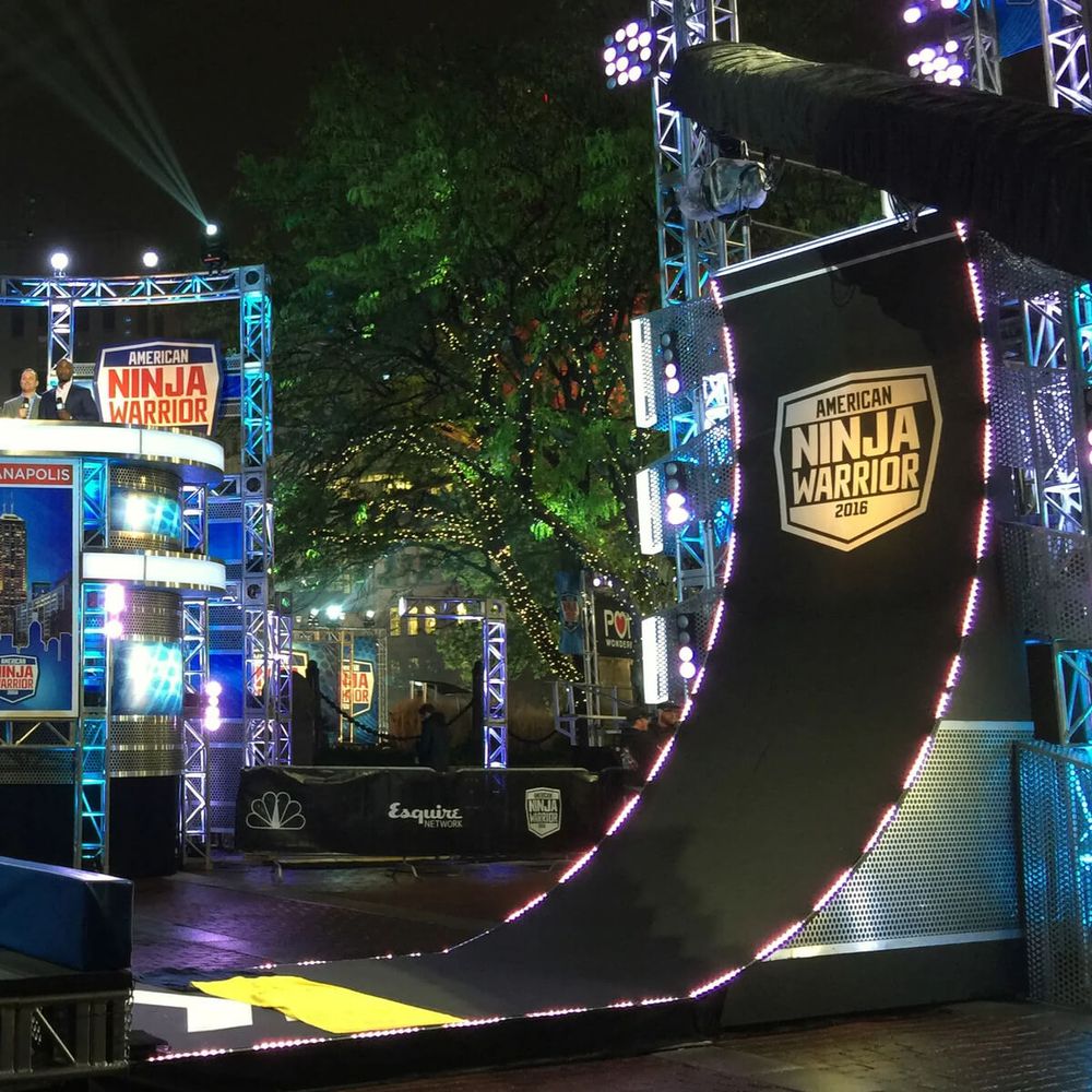 Warped wall