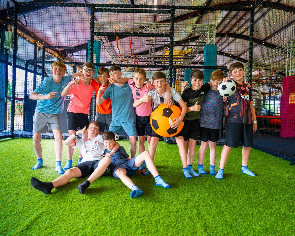 Leisure Box summer camp